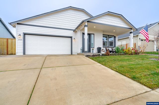 2828 NW Essex Av, Albany, OR 97321