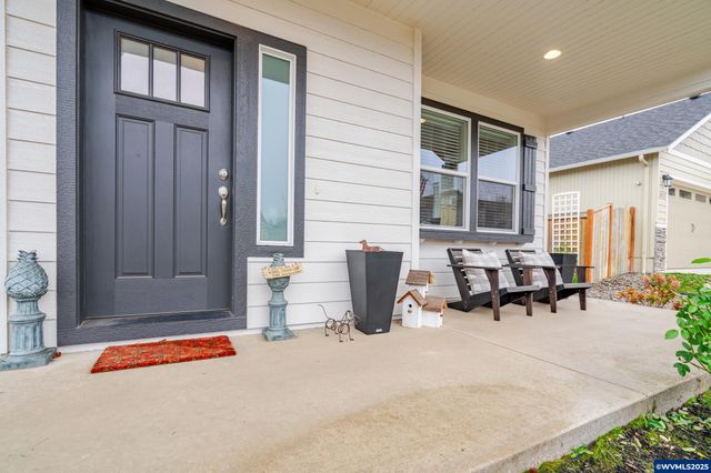 2828 NW Essex Av, Albany, OR 97321