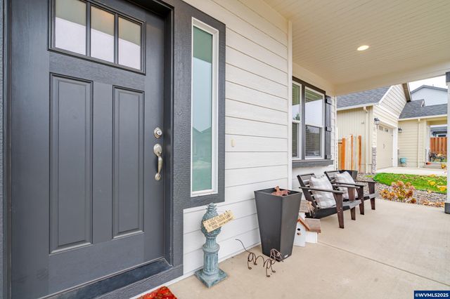 2828 NW Essex Av, Albany, OR 97321