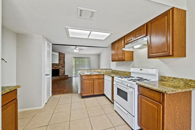 3308 Kathryn Circle, Pasadena, TX 77503