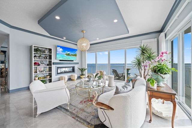 1465 S Harbor City Boulevard 1002, Melbourne, FL 32901