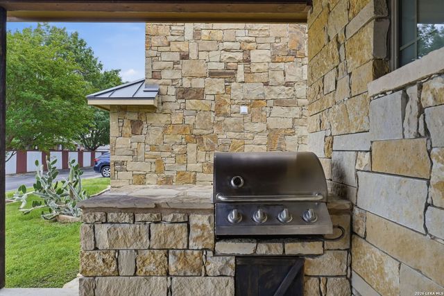 1694 Gruene Vineyard Crossing, New Braunfels, TX 78130