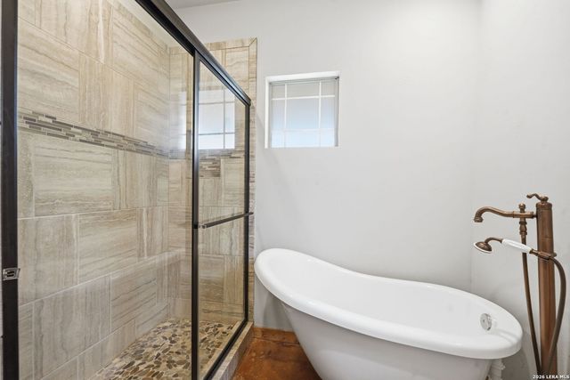 1694 Gruene Vineyard Crossing, New Braunfels, TX 78130