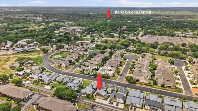 1694 Gruene Vineyard Crossing, New Braunfels, TX 78130