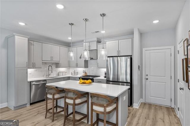 2414 Lakeshore Lane SE, Atlanta, GA 30316