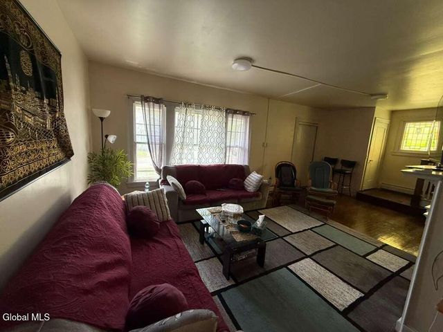 244 W Fulton Street, Gloversville, NY 12078