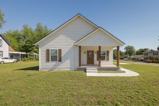 1102 W Mansur Avenue, Guthrie, OK 73044