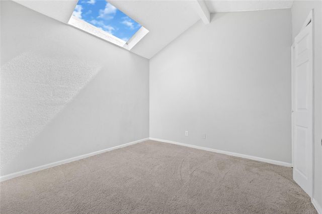 11917 Bob White Drive 14-885, Houston, TX 77035