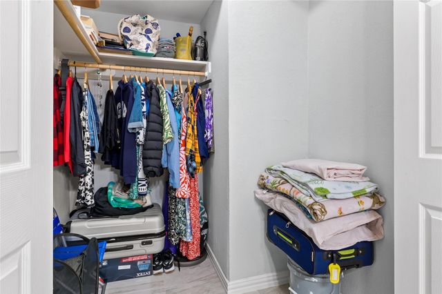 11917 Bob White Drive 14-885, Houston, TX 77035