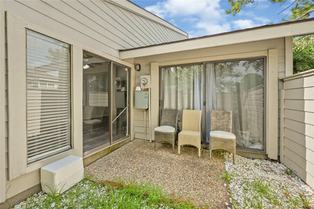 11917 Bob White Drive 14-885, Houston, TX 77035