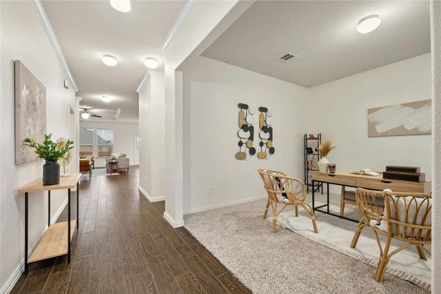 21005 Isle Of Glass ST, Pflugerville, TX 78660