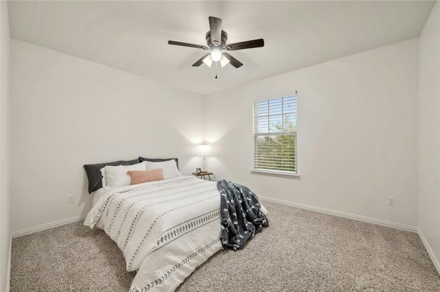 21005 Isle Of Glass ST, Pflugerville, TX 78660