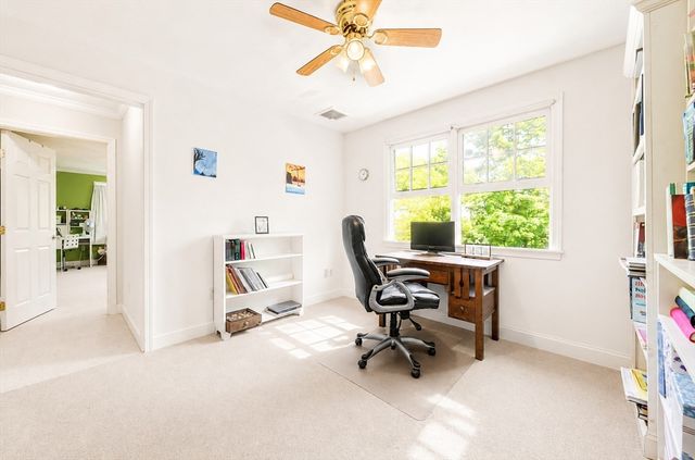 323 Oakhill Ave, Attleboro, MA 02703