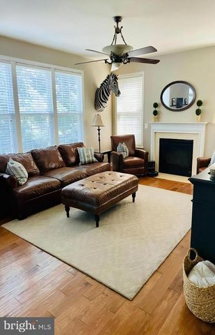 4207 TALON DR, Dumfries, VA 22025