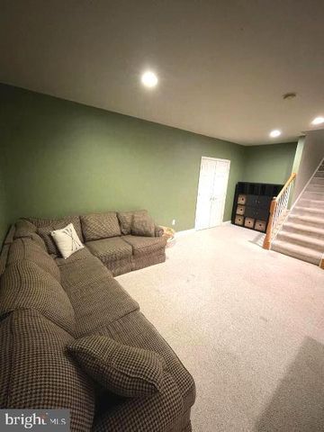 4207 TALON DR, Dumfries, VA 22025