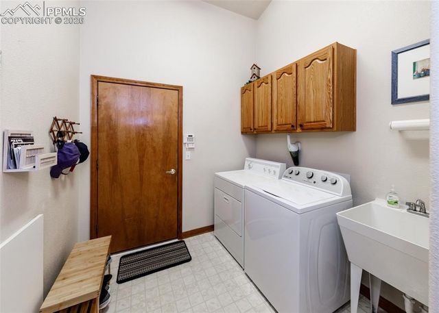 5431 Wells Fargo Drive, Colorado Springs, CO 80918