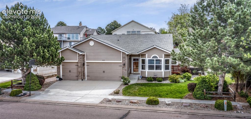 5431 Wells Fargo Drive, Colorado Springs, CO 80918 — photo 2