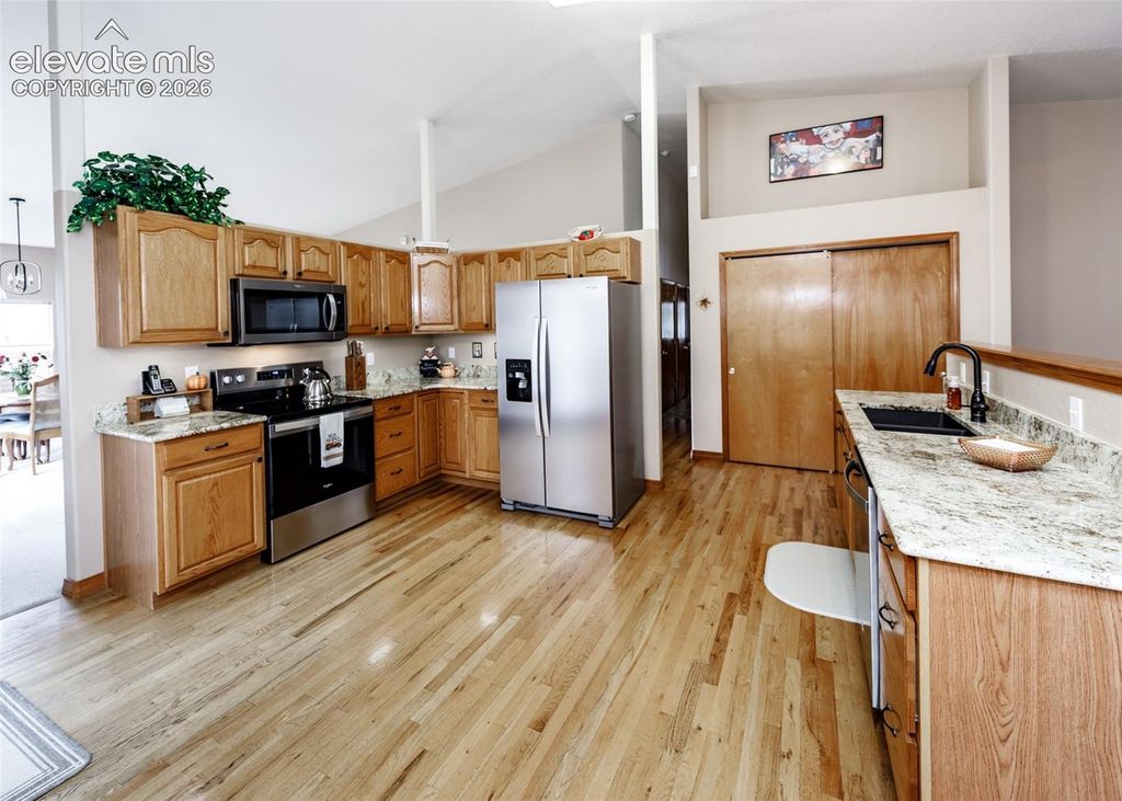 5431 Wells Fargo Drive, Colorado Springs, CO 80918 — photo 5