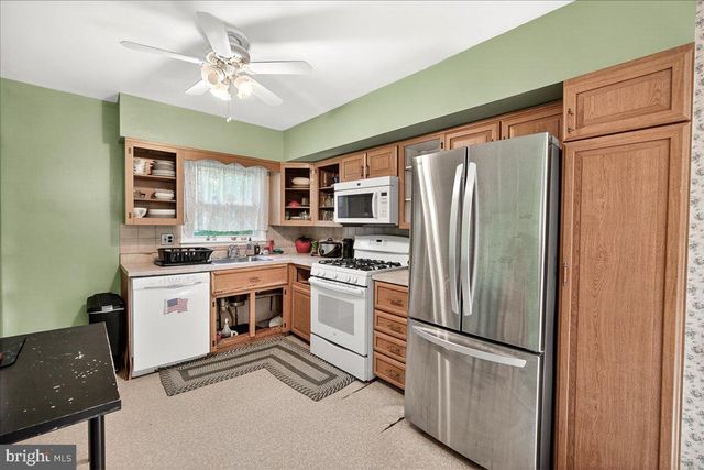 4716 ARBUTUS AVE, Rockville, MD 20853