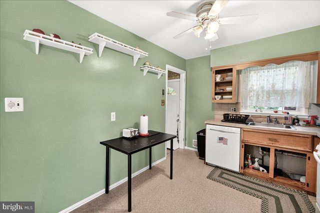 4716 ARBUTUS AVE, Rockville, MD 20853