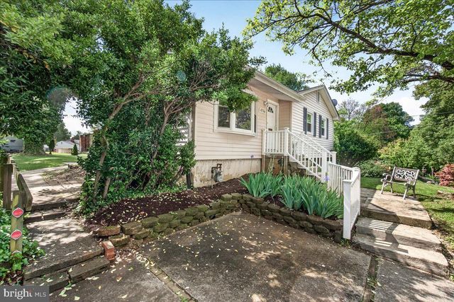 4716 ARBUTUS AVE, Rockville, MD 20853