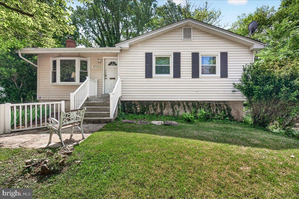 4716 ARBUTUS AVE, Rockville, MD 20853