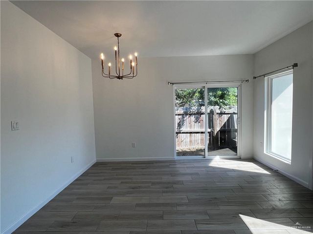 2120 Date Palm Avenue B, Mcallen, TX 78501