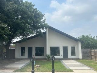 2120 Date Palm Avenue B, Mcallen, TX 78501
