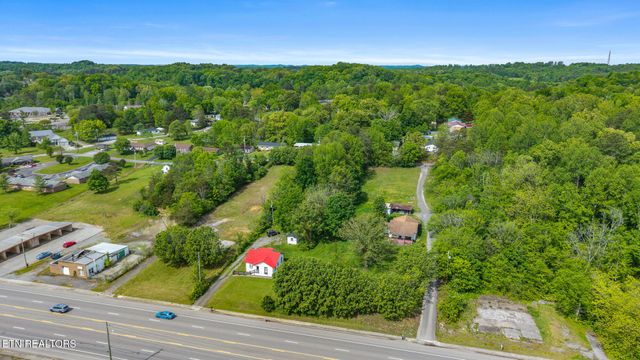 1232 Highway 411, Etowah, TN 37331