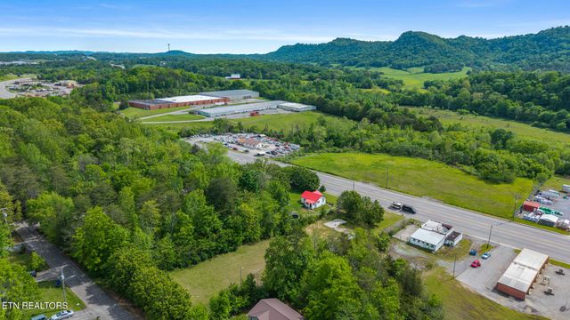 1232 Highway 411, Etowah, TN 37331