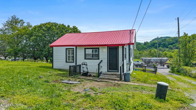 1232 Highway 411, Etowah, TN 37331