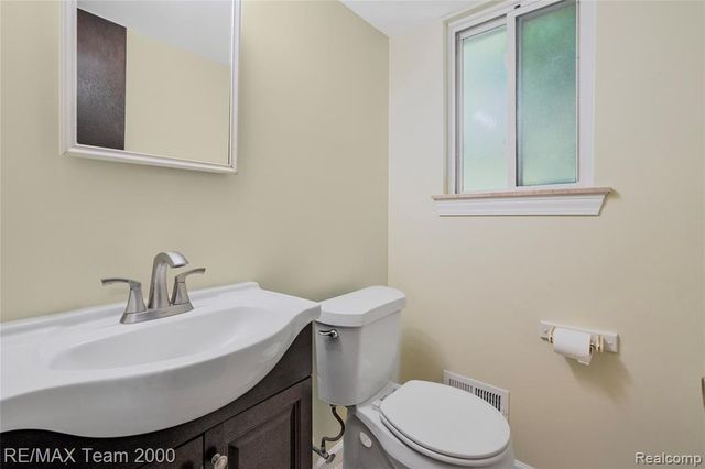 2053 Brookfield Street, Canton, MI 48188