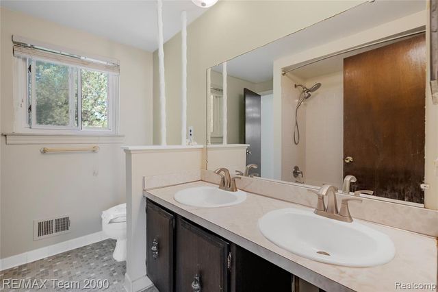 2053 Brookfield Street, Canton, MI 48188
