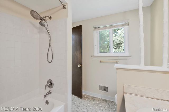 2053 Brookfield Street, Canton, MI 48188