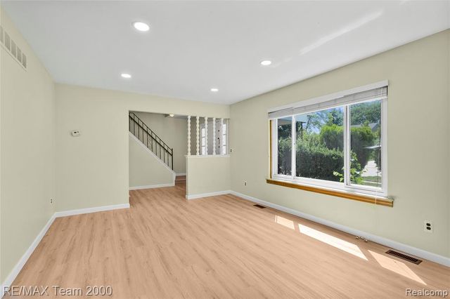 2053 Brookfield Street, Canton, MI 48188