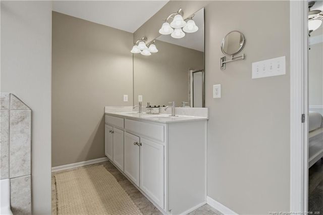 578 Collinwood Drive, Raeford, NC 28376