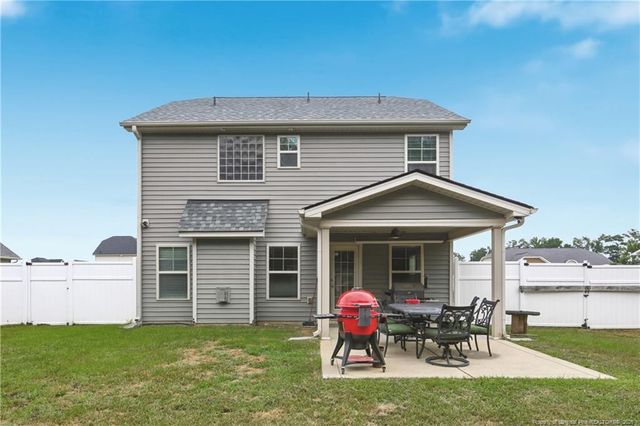 578 Collinwood Drive, Raeford, NC 28376