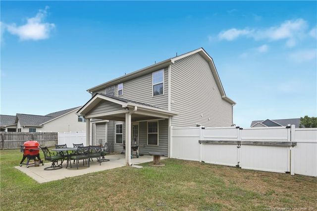 578 Collinwood Drive, Raeford, NC 28376