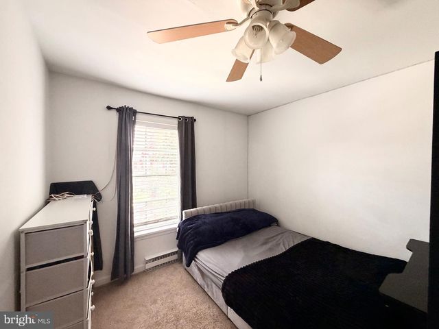 115 E CONCORD CT, Sterling, VA 20164