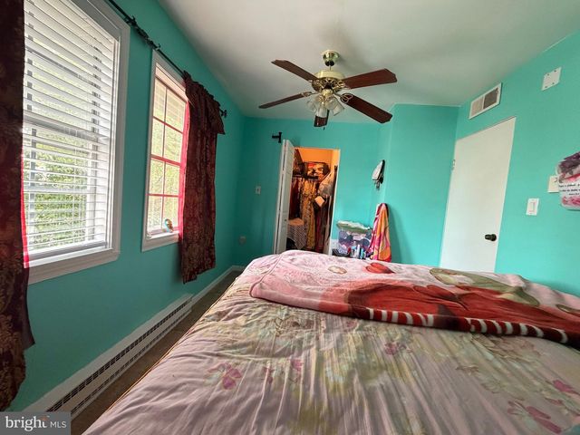115 E CONCORD CT, Sterling, VA 20164