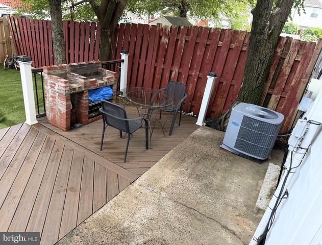 115 E CONCORD CT, Sterling, VA 20164