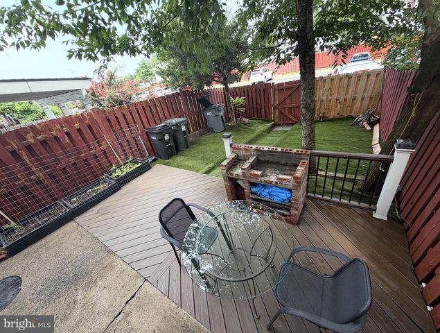 115 E CONCORD CT, Sterling, VA 20164