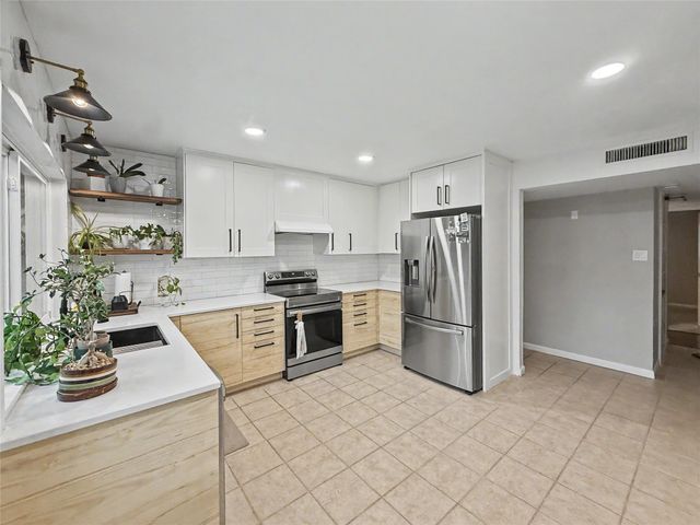 2910 Sweet Gum Street, Garland, TX 75044