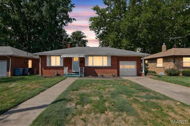 1142 Beaumont Street, Alton, IL 62002