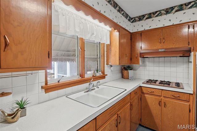 1142 Beaumont Street, Alton, IL 62002