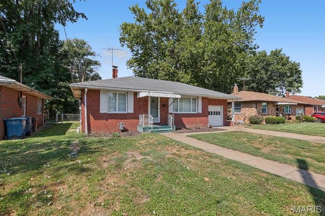 1142 Beaumont Street, Alton, IL 62002