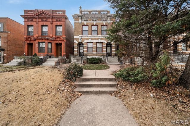 4334 Lindell Boulevard, St Louis, MO 63108