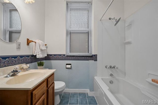 4334 Lindell Boulevard, St Louis, MO 63108