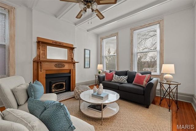 4334 Lindell Boulevard, St Louis, MO 63108