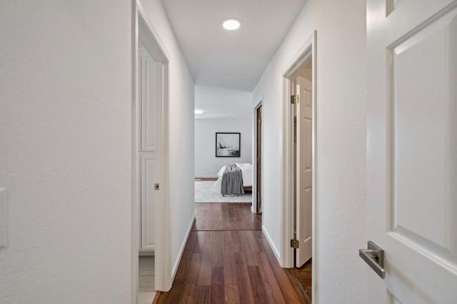 5160 Old Redwood Road, Oakland, CA 94619